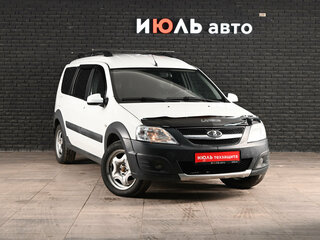 2017 Lada (ВАЗ) Largus Cross I, белый, 800000 рублей, вид 3