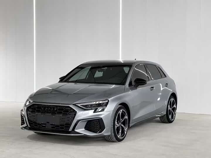 Открыть фотографии: Audi A3 IV (8Y)