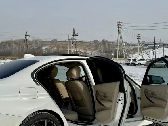 2012 BMW 3 серии 320i VI (F3x), белый, 1500000 рублей - вид 6