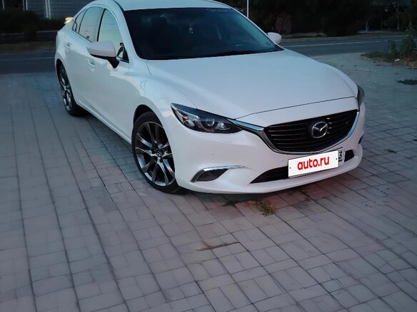 2015 Mazda 6 III (GJ) Рестайлинг, белый, 1700000 рублей - вид 3