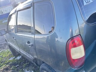 2007 Chevrolet Niva I, серый, 200000 рублей, вид 3