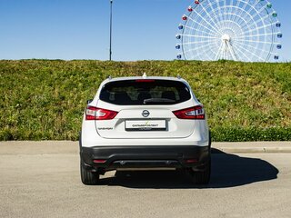 2018 Nissan Qashqai II, белый, 1650000 рублей, вид 4