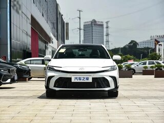 2026 Toyota Camry IX (XV80) China Market, белый, 3963000 рублей, вид 2