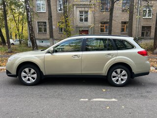 2010 Subaru Outback IV, золотистый, 1625000 рублей, вид 4