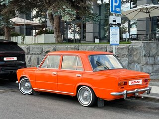 1979 Lada (ВАЗ) 2101, оранжевый, 450000 рублей, вид 2