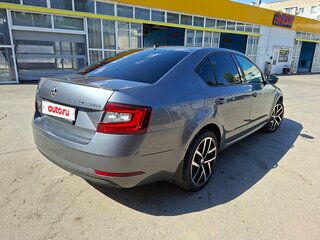 2018 Skoda Octavia III (A7) Рестайлинг, серый, 2070000 рублей, вид 3