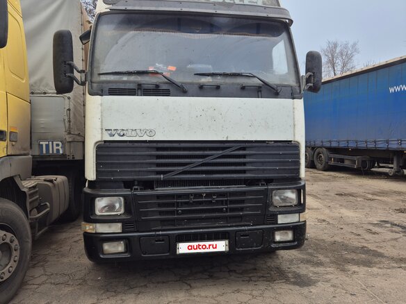 2000 Volvo FH, белый, 1800000 рублей