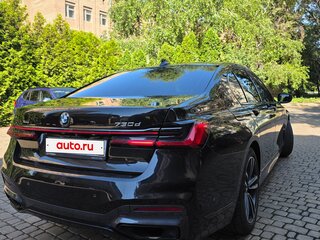 2020 BMW 7 серии 730d xDrive VI (G11/G12) Рестайлинг, чёрный, 5300000 рублей, вид 2