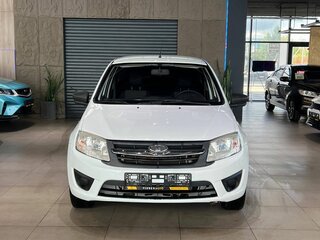 2017 Lada (ВАЗ) Granta I, белый, 590000 рублей, вид 2
