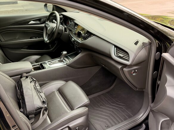2018 Opel Insignia II, чёрный, 2500000 рублей - вид 10