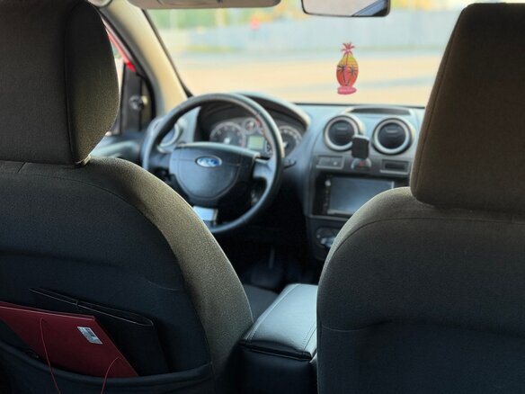 2007 Ford Fiesta Mk5, красный, 369000 рублей - вид 14