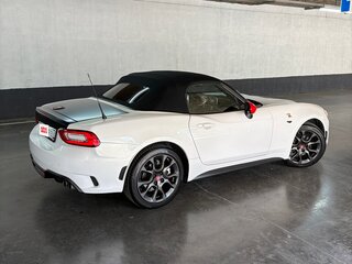2016 Fiat 124 Spider I, белый, 2700000 рублей, вид 2