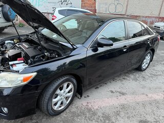 2009 Toyota Camry VI (XV40) Рестайлинг, чёрный, 900000 рублей, вид 3
