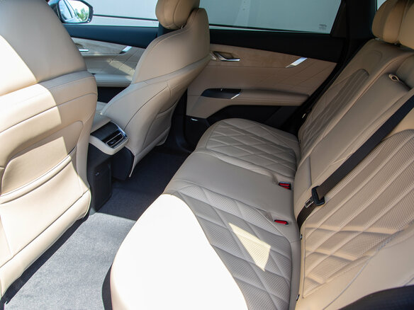2025 Changan CS75 Plus IV, чёрный, 4249900 рублей - вид 9