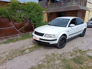 2000 Volkswagen Passat B5, белый, 435999 рублей, вид 1