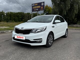 2015 Kia Rio III Рестайлинг, белый, 630000 рублей, вид 1