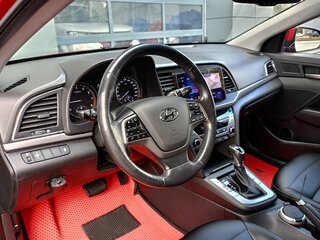 2018 Hyundai Elantra VI (AD), красный, 1363800 рублей, вид 5