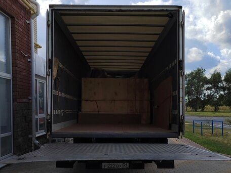 2010 Mercedes-Benz Atego, красный, 3300000 рублей, вид 4