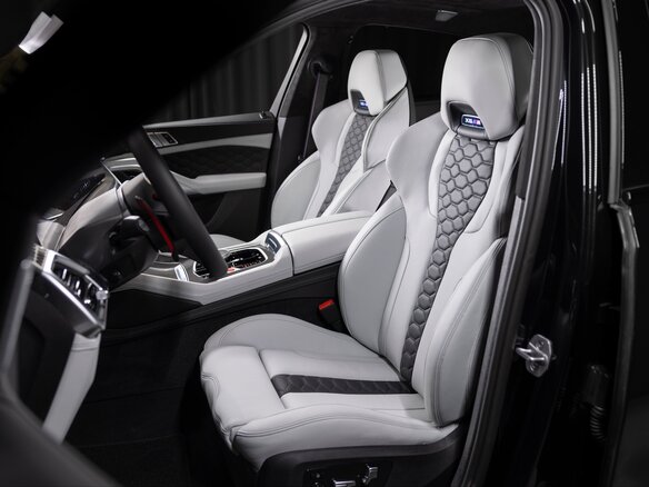 2026 BMW X6 M Competition III (F96) Рестайлинг, чёрный, 31169000 рублей - вид 23