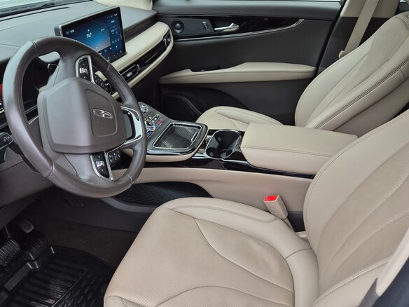 2021 Lincoln Nautilus I, серый, 3860000 рублей - вид 8