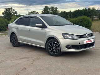 2012 Volkswagen Polo V, бежевый, 710000 рублей, вид 3