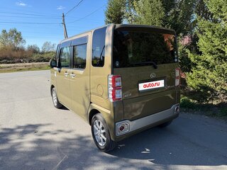 2015 Daihatsu Wake I, зелёный, 580000 рублей, вид 5