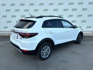 2020 Kia Rio X-Line IV, белый, 1650000 рублей, вид 4