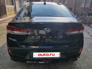 2019 Hyundai Sonata VII (LF) Рестайлинг, чёрный, 2250000 рублей, вид 3