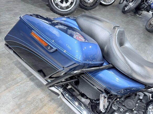 2018 Harley-Davidson Street Glide, синий, 1999000 рублей - вид 16