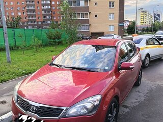 2011 Kia Ceed I Рестайлинг, красный, 750000 рублей, вид 1