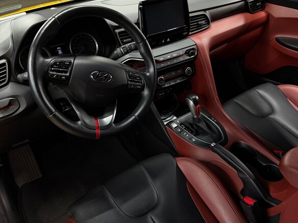 2019 Hyundai Veloster II, жёлтый - вид 4