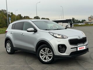 2017 Kia Sportage IV, серебристый, 1950000 рублей, вид 1