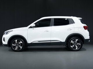 2024 Chery Tiggo 4 Pro I Рестайлинг, белый, 1650000 рублей, вид 4