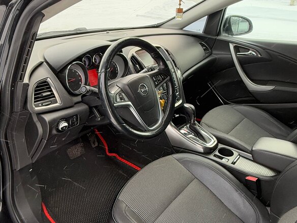 2010 Opel Astra J, чёрный, 750000 рублей - вид 9