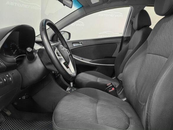2011 Hyundai Solaris I, голубой, 650000 рублей - вид 9