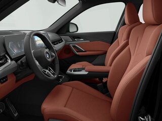 2026 BMW X1 20i xDrive III (U11/U12), чёрный, 6600000 рублей, вид 2