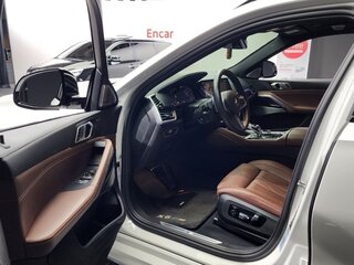 2023 BMW X6 40i III (G06), белый, 10175000 рублей, вид 5