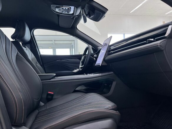 2025 Geely Preface I, белый, 3150000 рублей - вид 11