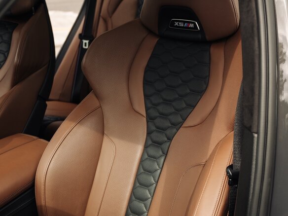 2021 BMW X5 M Competition III (F95), серый, 10990000 рублей - вид 8