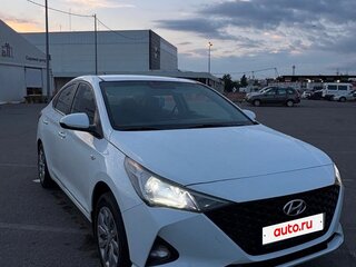 2020 Hyundai Solaris II Рестайлинг, белый, 1180000 рублей, вид 1