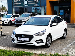 2018 Hyundai Solaris II, белый, 1099870 рублей, вид 1