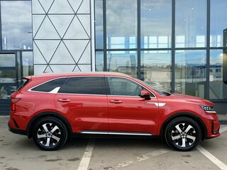 2021 Kia Sorento IV, красный, 3479000 рублей, вид 4