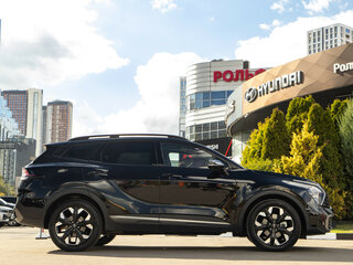 2024 Kia Sportage V, чёрный, 3543000 рублей, вид 3