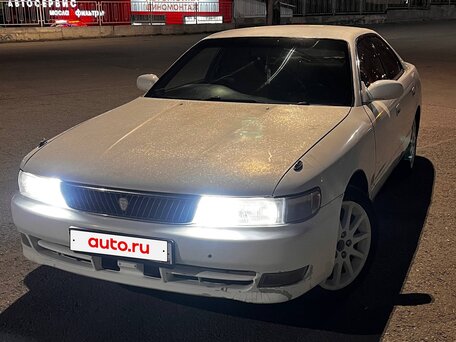 1995 Toyota Chaser V (X90) Рестайлинг, белый, 400000 рублей, вид 1