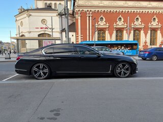 2019 BMW 7 серии Long 740Li xDrive VI (G11/G12) Рестайлинг, чёрный, 3960000 рублей, вид 4