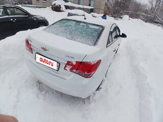 2014 Chevrolet Cruze I Рестайлинг, белый, 600000 рублей, вид 4