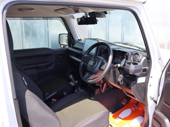2023 Suzuki Jimny Sierra IV, белый, 1745000 рублей - вид 15