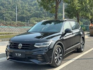 2022 Volkswagen Tiguan L II Рестайлинг (China Market), чёрный, 1785000 рублей, вид 1