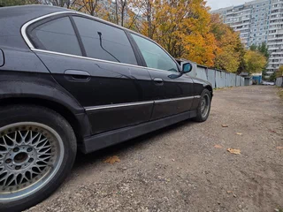 1997 BMW 7 серии Long 735Li III (E38), чёрный, 380000 рублей, вид 4