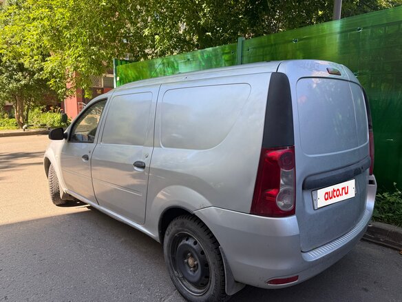2014 Lada (ВАЗ) Largus I, серебристый, 450000 рублей - вид 3